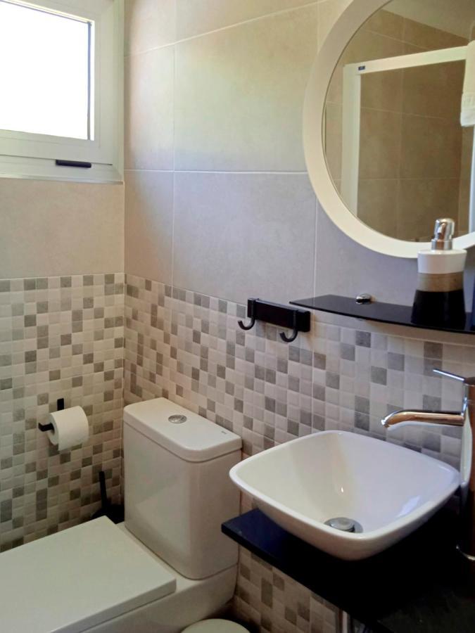 El Vagon De Baides Guest House Exterior photo