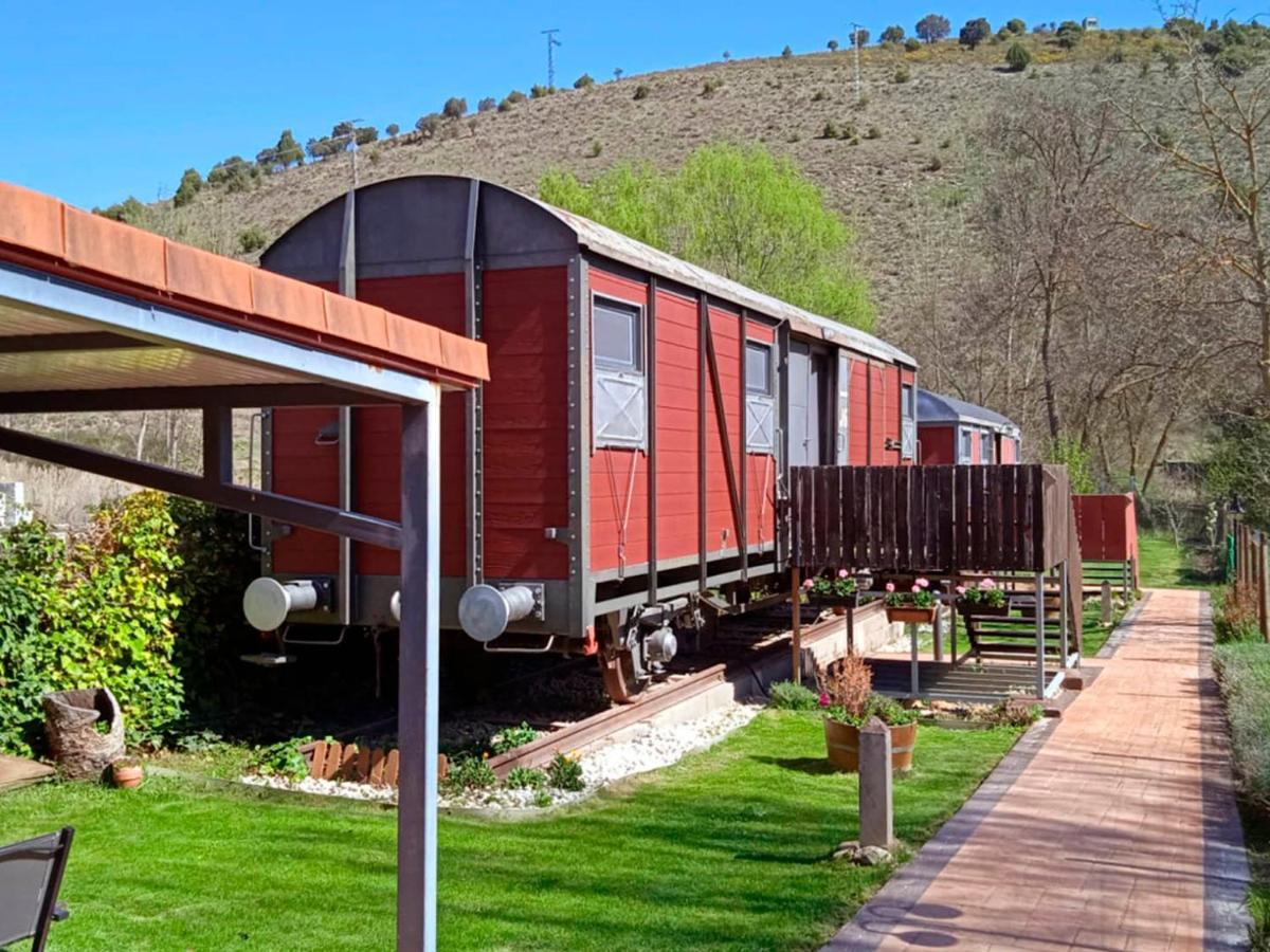 El Vagon De Baides Guest House Exterior photo