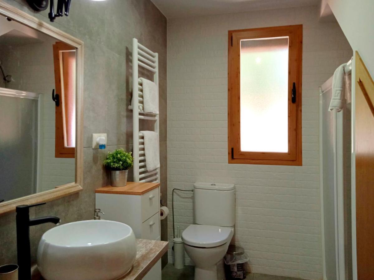 El Vagon De Baides Guest House Exterior photo